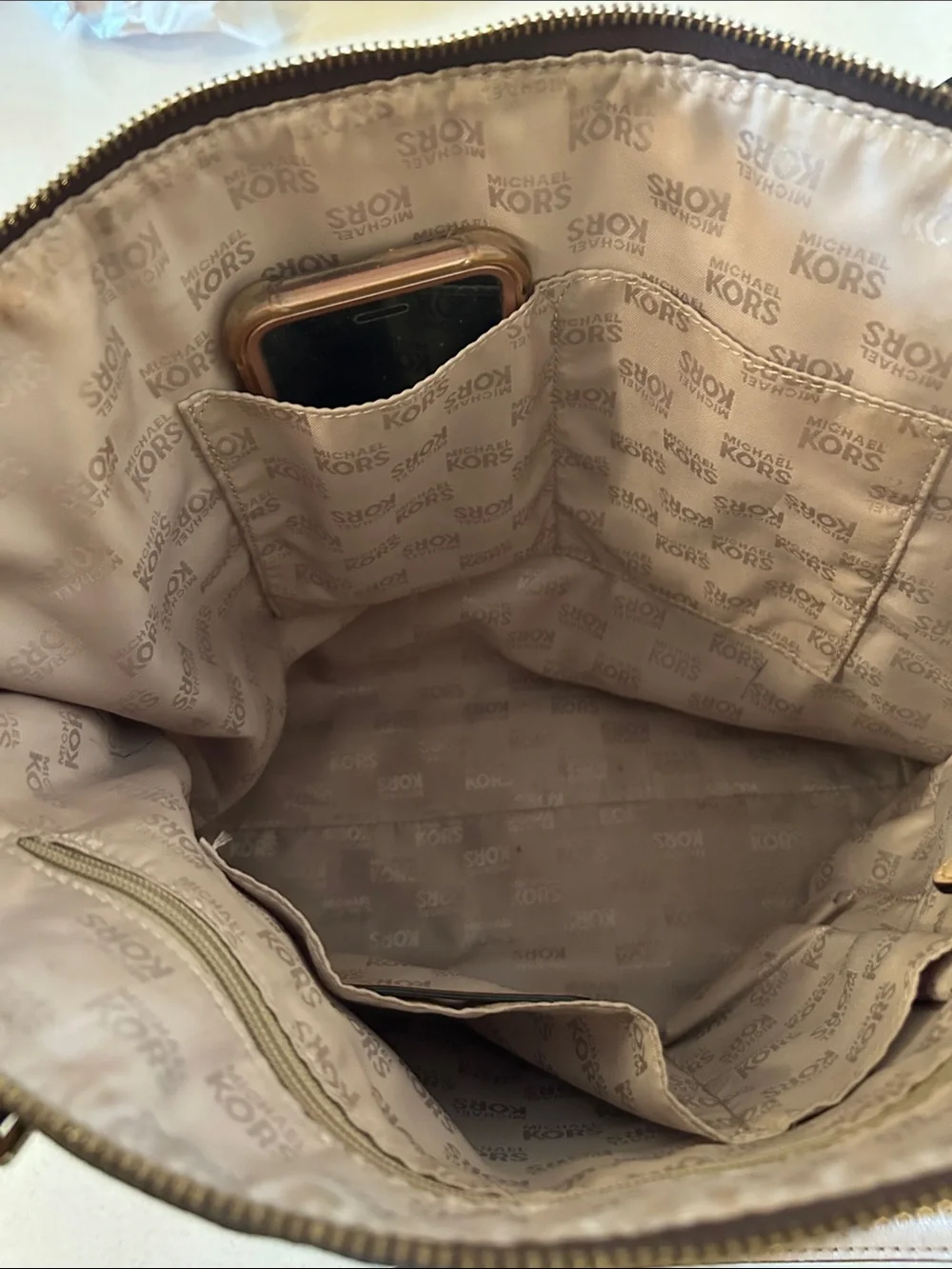 MICHAEL Michael Kors Jet Set East West Tote Signature Monogram Canvas E-1306